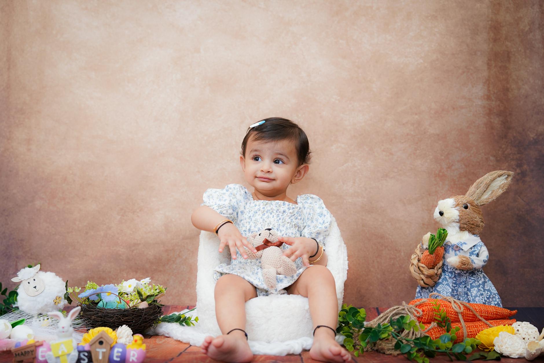 Cover image for: Pope Leo XIV urges hope and dialogue in first Easter Mass as pontiff