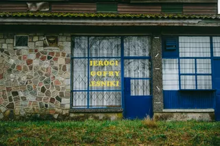 Cover image for: Tiger Woods Arrested on DUI Charge After Rollover Crash in Florida